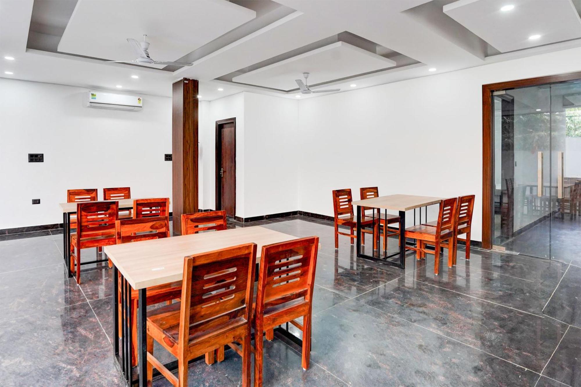Super Collection O 63 A Noida Hotel Bagian luar foto
