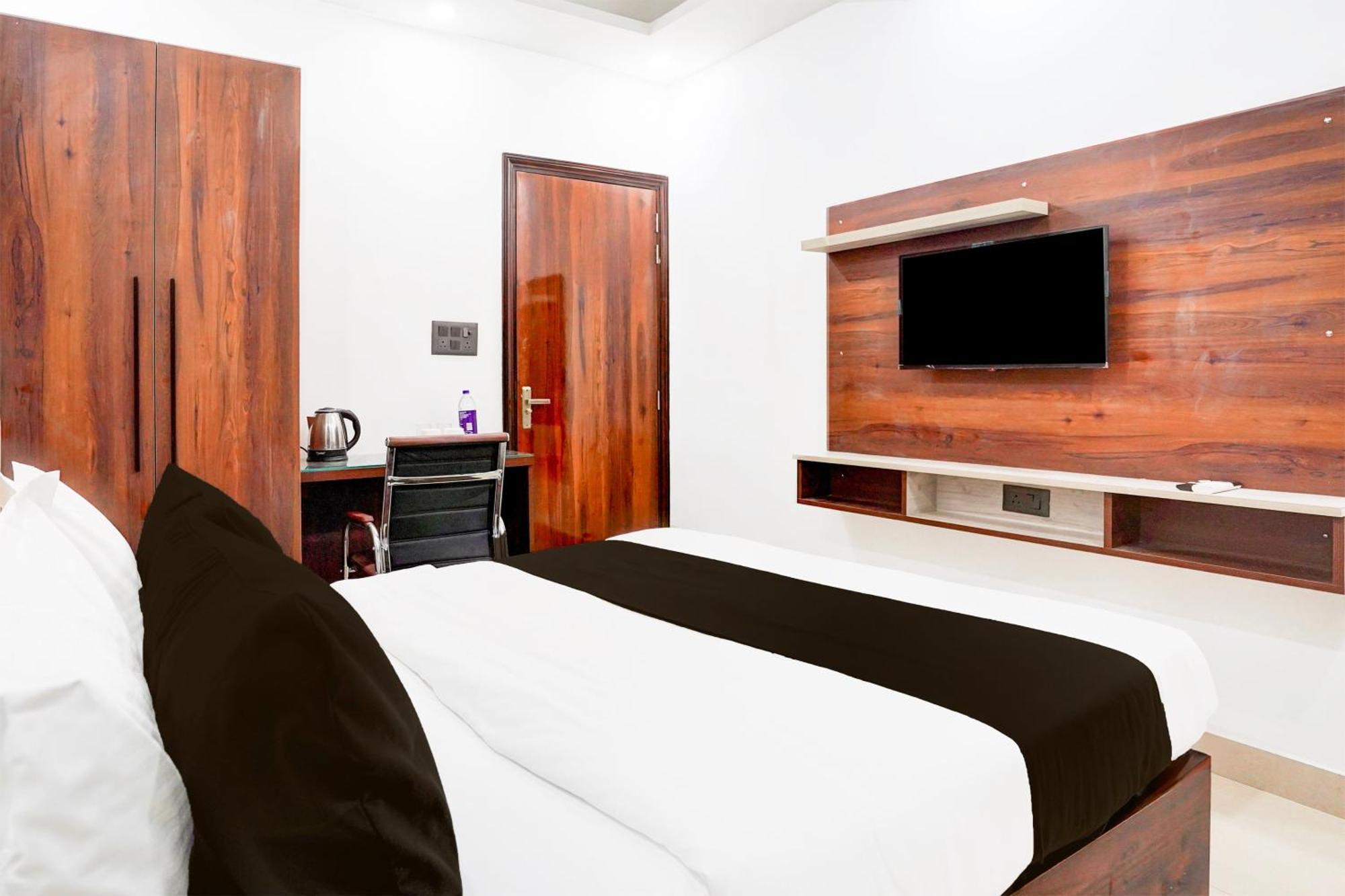 Super Collection O 63 A Noida Hotel Bagian luar foto