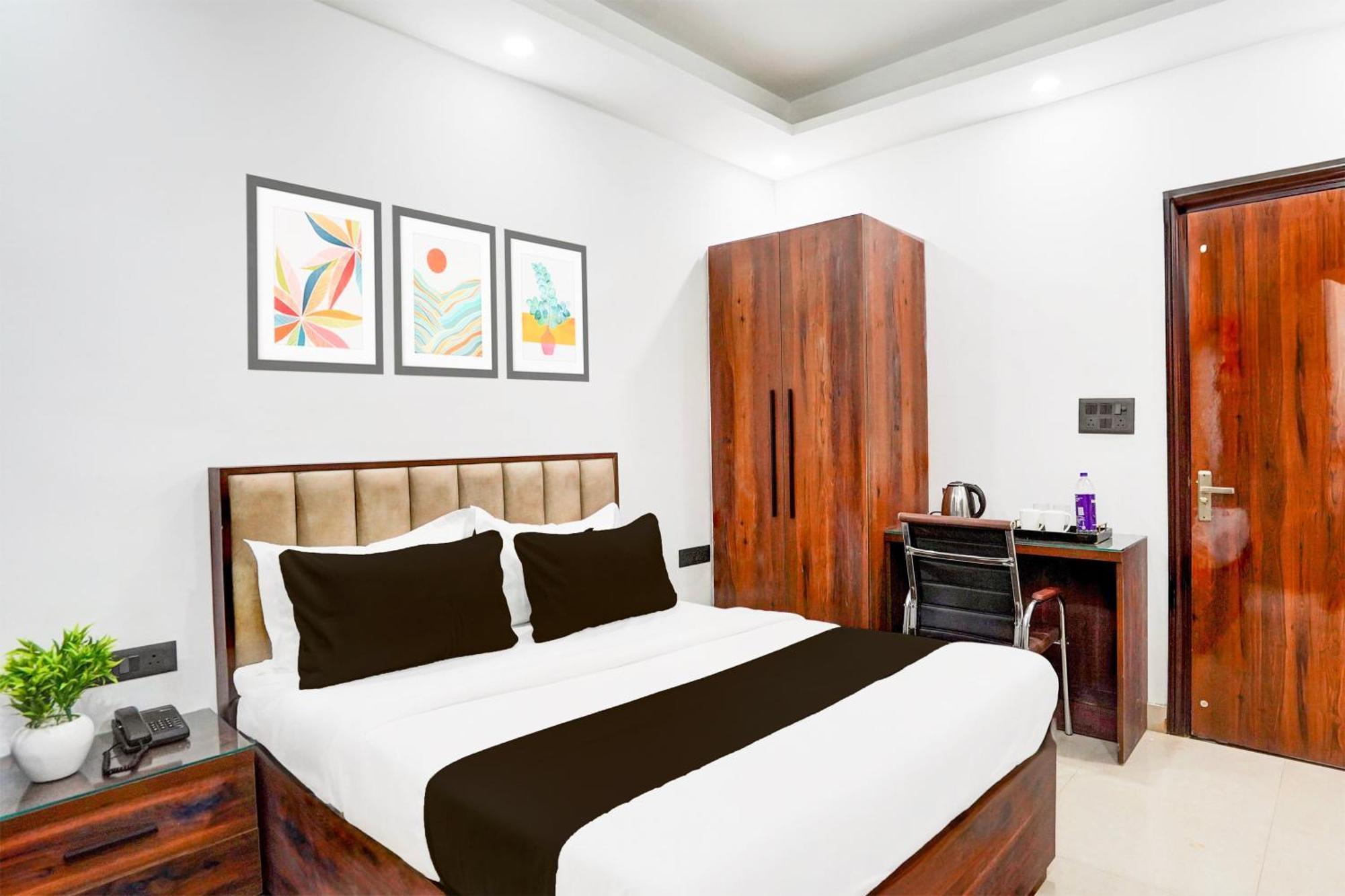 Super Collection O 63 A Noida Hotel Bagian luar foto